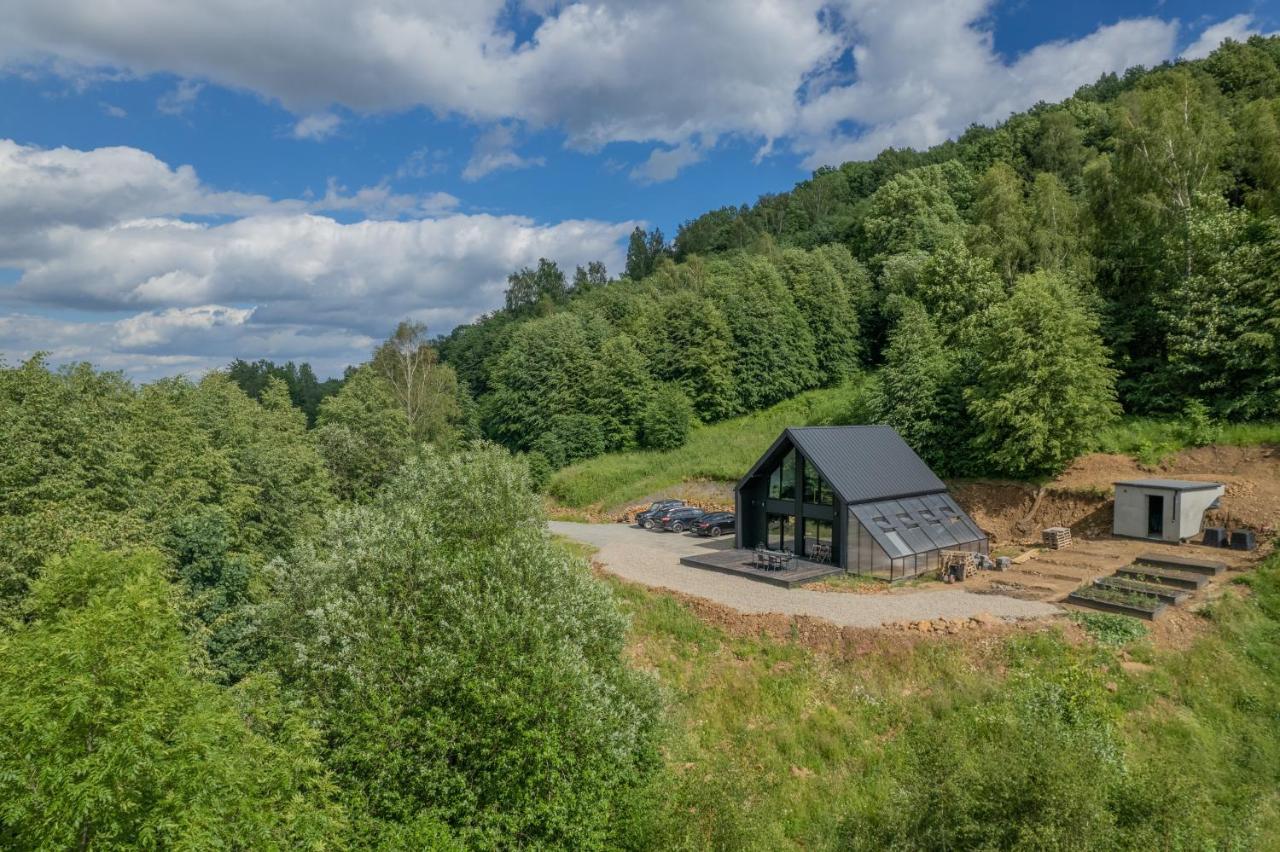 Czarny Domek W Gorach Pieszyce Exterior photo